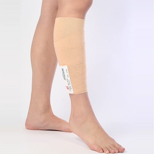 Self-adhering Elastic Bandage